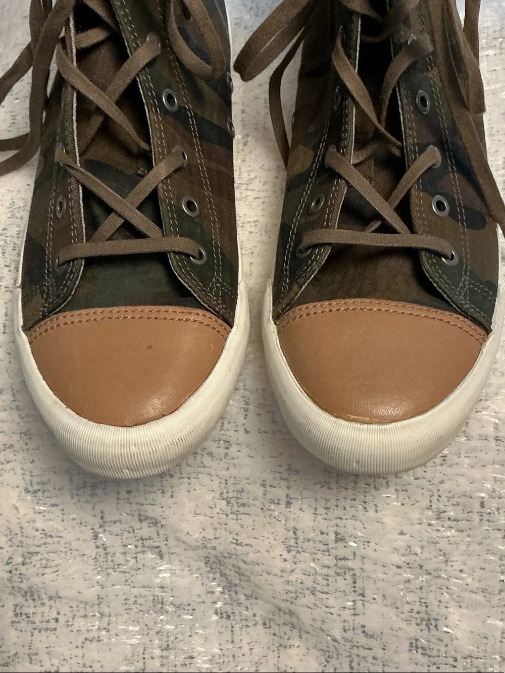 SeaVees Men's High-Top Camo Athletic Sneakers in Brown & Tan